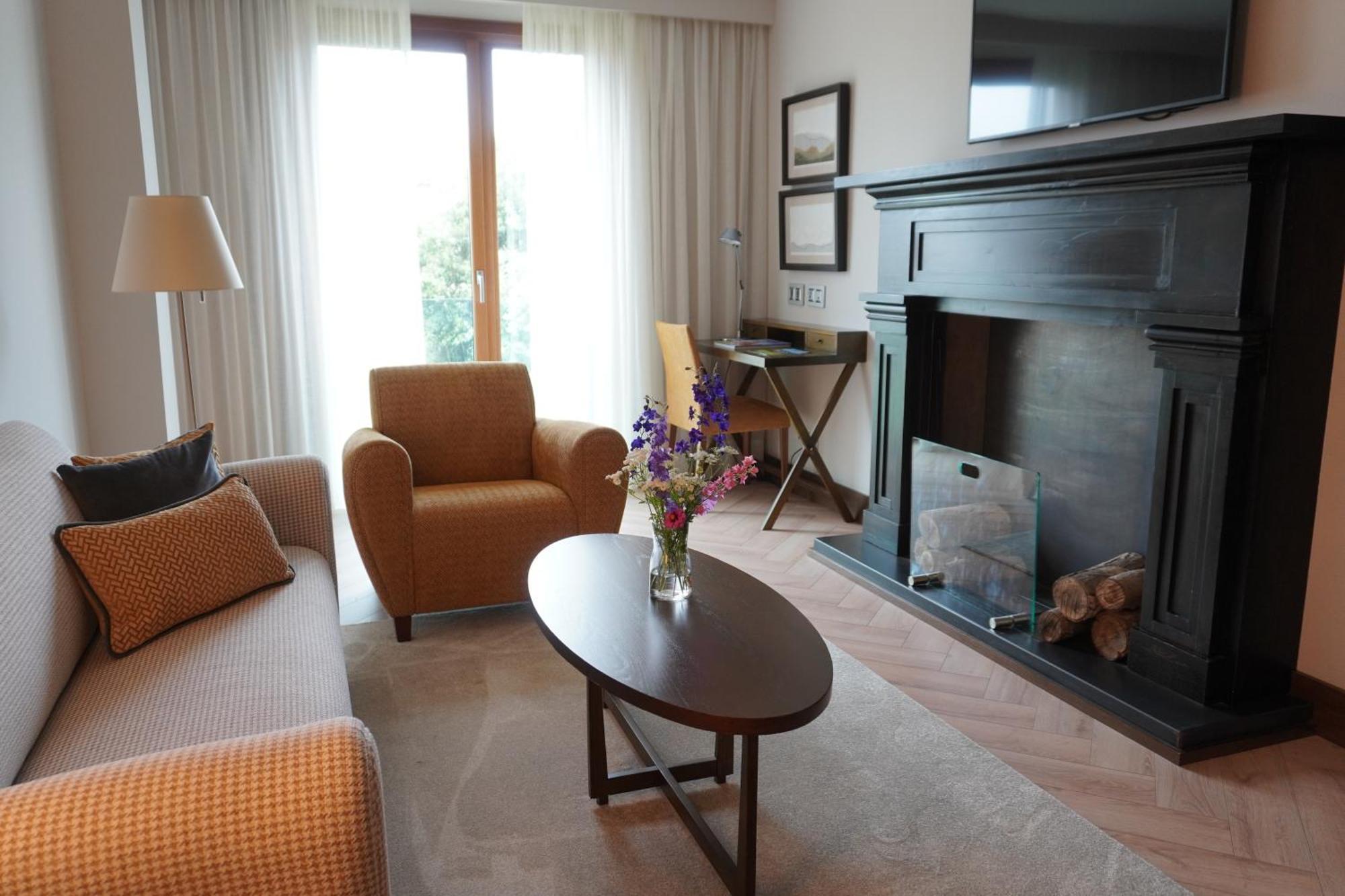 Artiem Asturias Hotel Quintueles Kültér fotó
