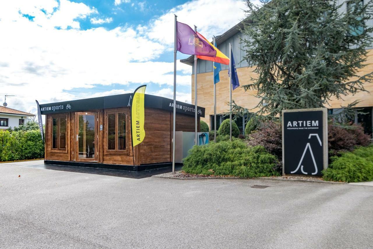 Artiem Asturias Hotel Quintueles Kültér fotó